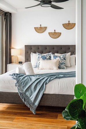 3 bedrooms, desk, iron/ironing board, travel cot - Shara Seaside Oasis—Poolside Living by Alex Beach (Maroochydore Region)