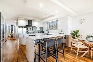 Coffee/tea maker, fridge, microwave, oven - Shara Seaside Oasis—Poolside Living by Alex Beach (Maroochydore Region)