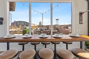 Dining - Downtown Indy Double Unit Penthouse Near ICC (Indianapolis)
