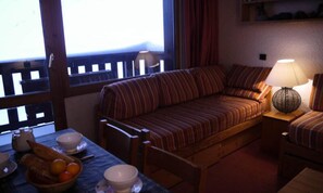 Living area - Nantchu 21 (Les Allues)