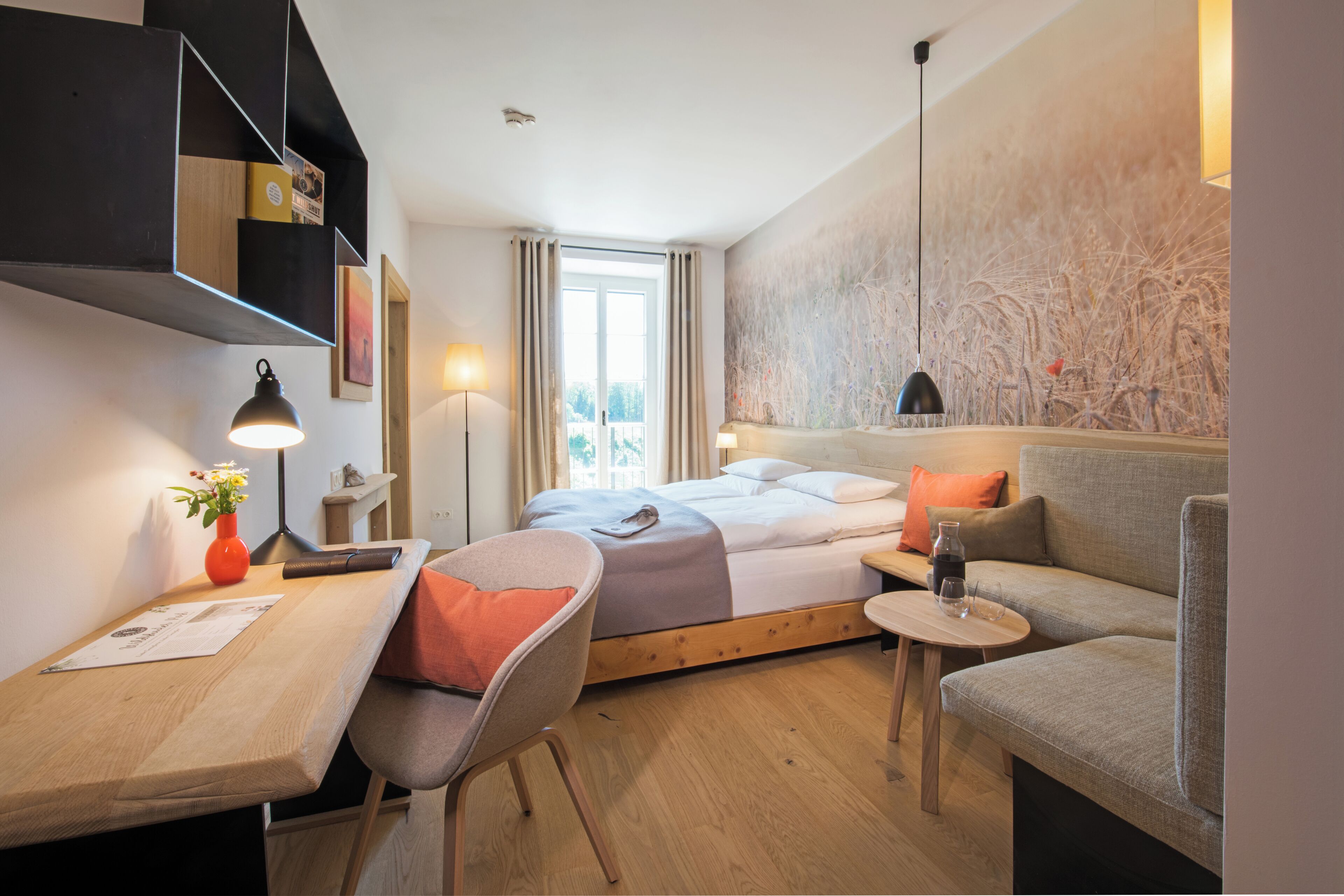 Habitación doble estándar | Caja de seguridad en la habitación, cortinas blackout y wifi gratis 