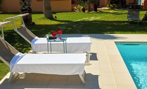 Exterior - Via Lungomare De Simone (Santa Maria di Castellabate)