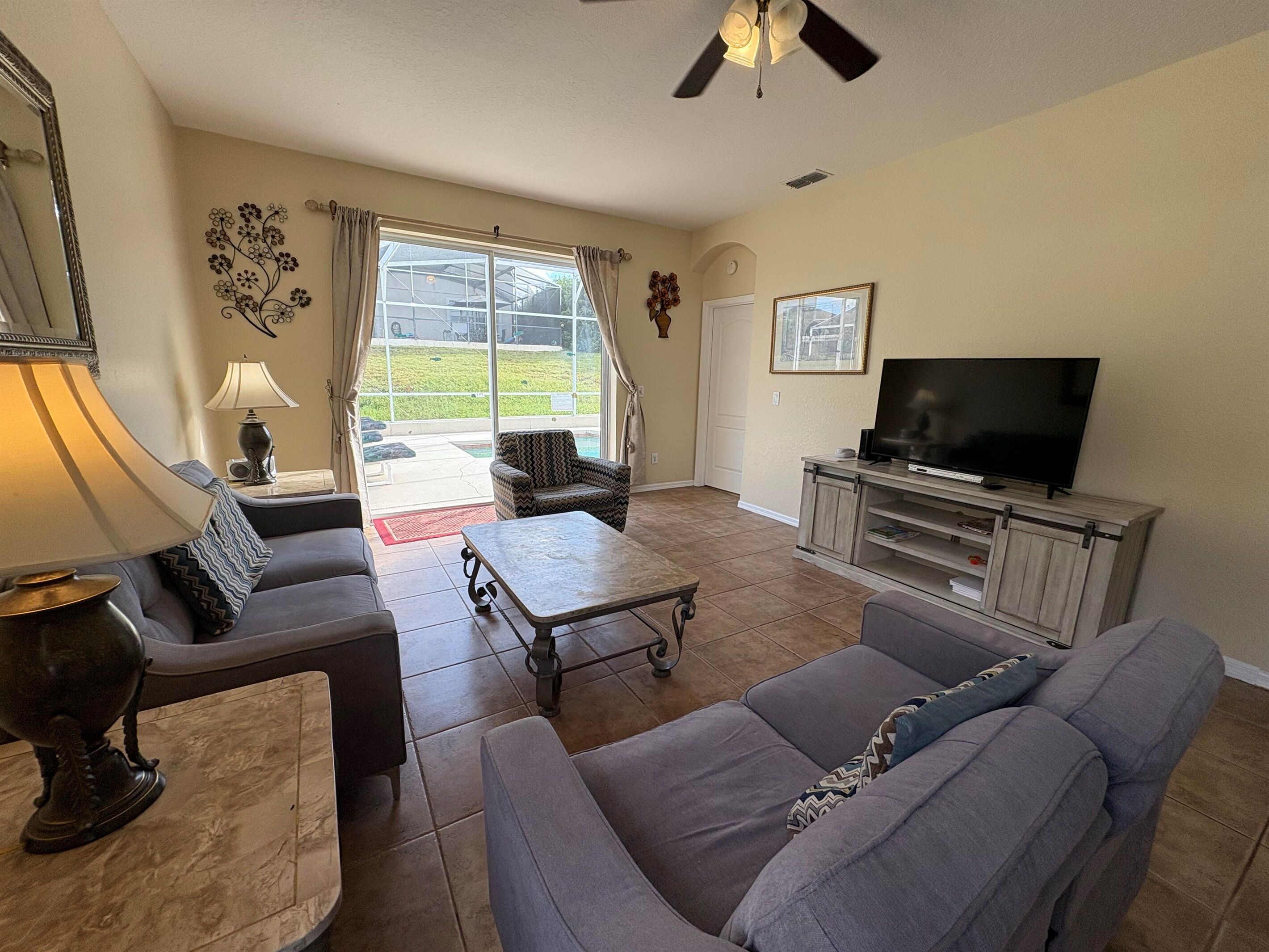 Smart TV, DVD player, table football, ping pong