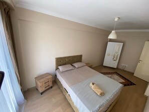 مكواة/لوح كي وخدمة الإنترنت