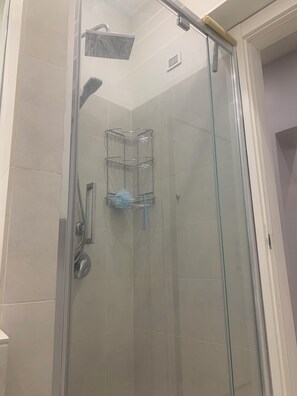 Apartment, 1 Schlafzimmer, Raucher, Balkon | Badezimmer