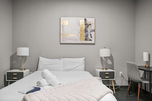 1 habitación, tabla de planchar con plancha, wifi y ropa de cama 