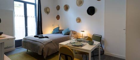 1 bedroom, iron/ironing board, free WiFi, bed sheets