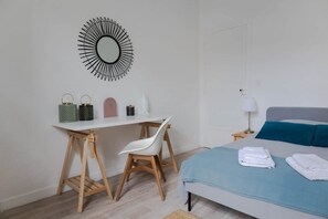 2 bedrooms, iron/ironing board, free WiFi, bed sheets