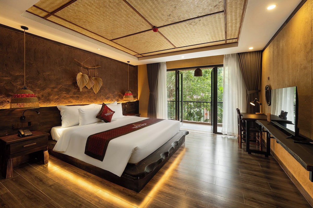 Deluxe Room, Garden View | Garden view