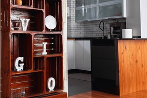 Apartment, 4 Schlafzimmer, Balkon, Gartenblick | Innenbereich