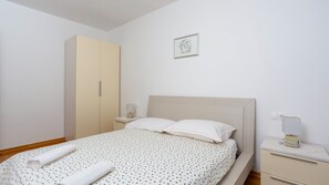 1 habitación, wifi gratis y ropa de cama 