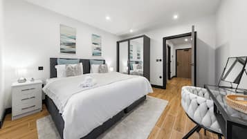 1 bedroom, iron/ironing board, internet, bed sheets