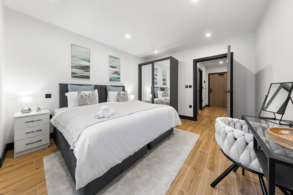 1 bedroom, iron/ironing board, Internet, bed sheets