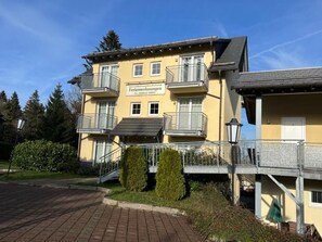 Front of property - Hotel Waldschlösschen (Oberhof)
