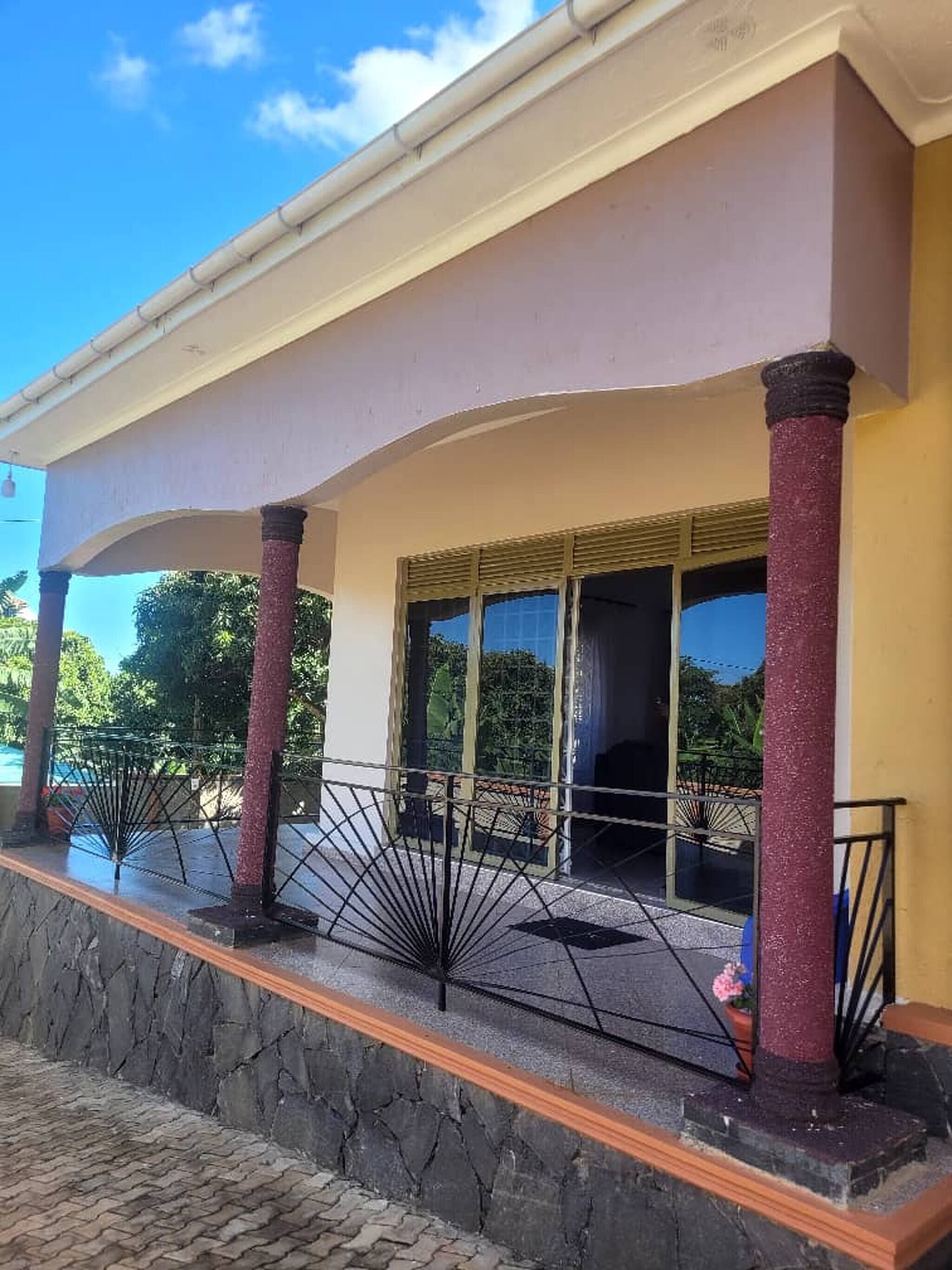 House, 3 Bedrooms, Accessible, Smoking | Exterior detail