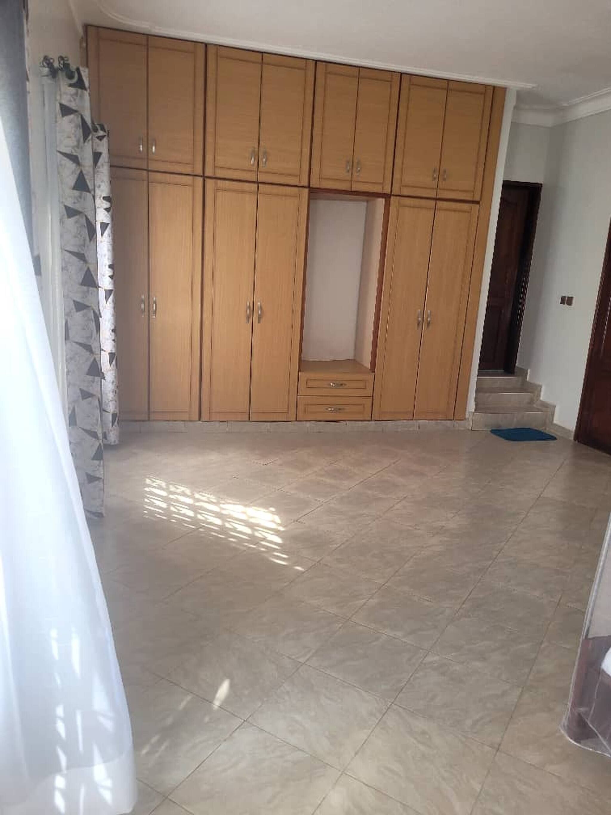 Nhà, 3 phòng ngủ, phù hợp cho người khuyết tật, hút thuốc | Nội thất