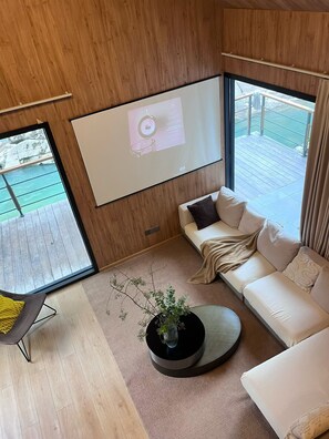 Superior Suite, Pets allowed, Courtyard Area | Blackout curtains, soundproofing, iron/ironing board, free WiFi