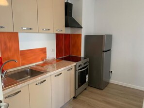 Apartment, 1 Schlafzimmer, Balkon, Stadtblick | Innenbereich