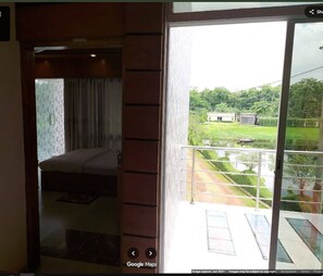 Deluxe Double Room, Garden View | Bilik Mandi | Tab mandi, kelengkapan dandanan diri percuma, tuala disediakan, sabun 