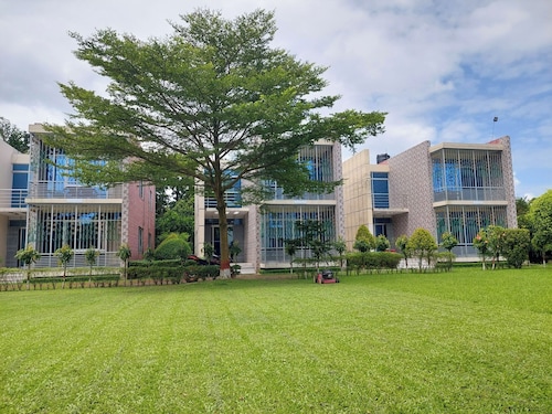 Shalban Green Resort