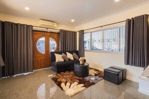 House, 3 Bedrooms, Smoking, Private Pool | Living room - Poolnest Villa Private Saltwater Pool Retreat (Krabi)