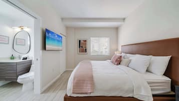 2 habitaciones, tabla de planchar con plancha, cuna de viaje y wifi