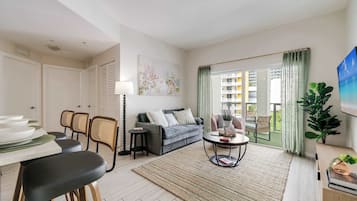 Televisión y oficina