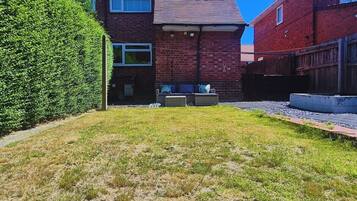 Comfort House | Garden