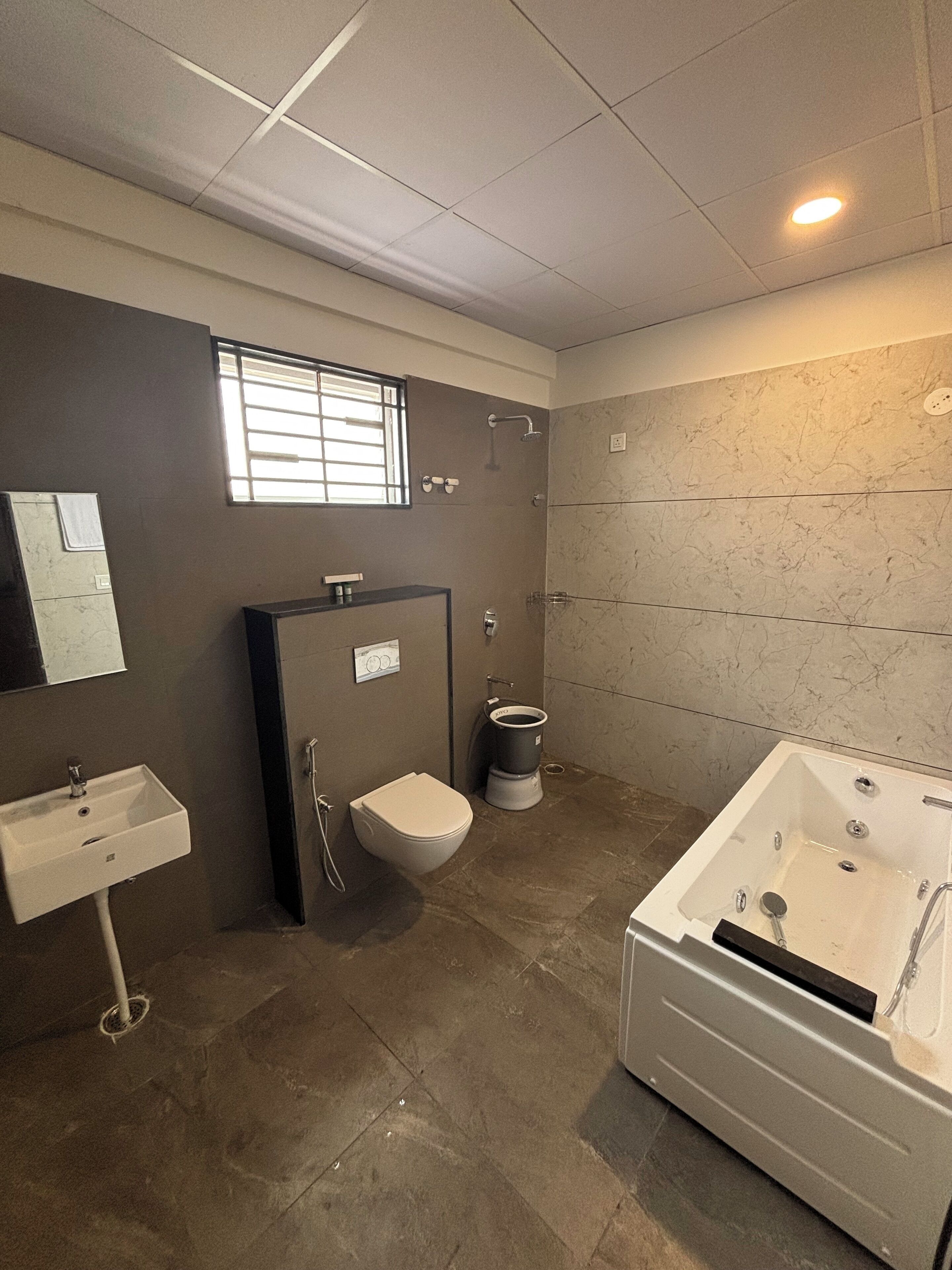 Suite | Bathroom