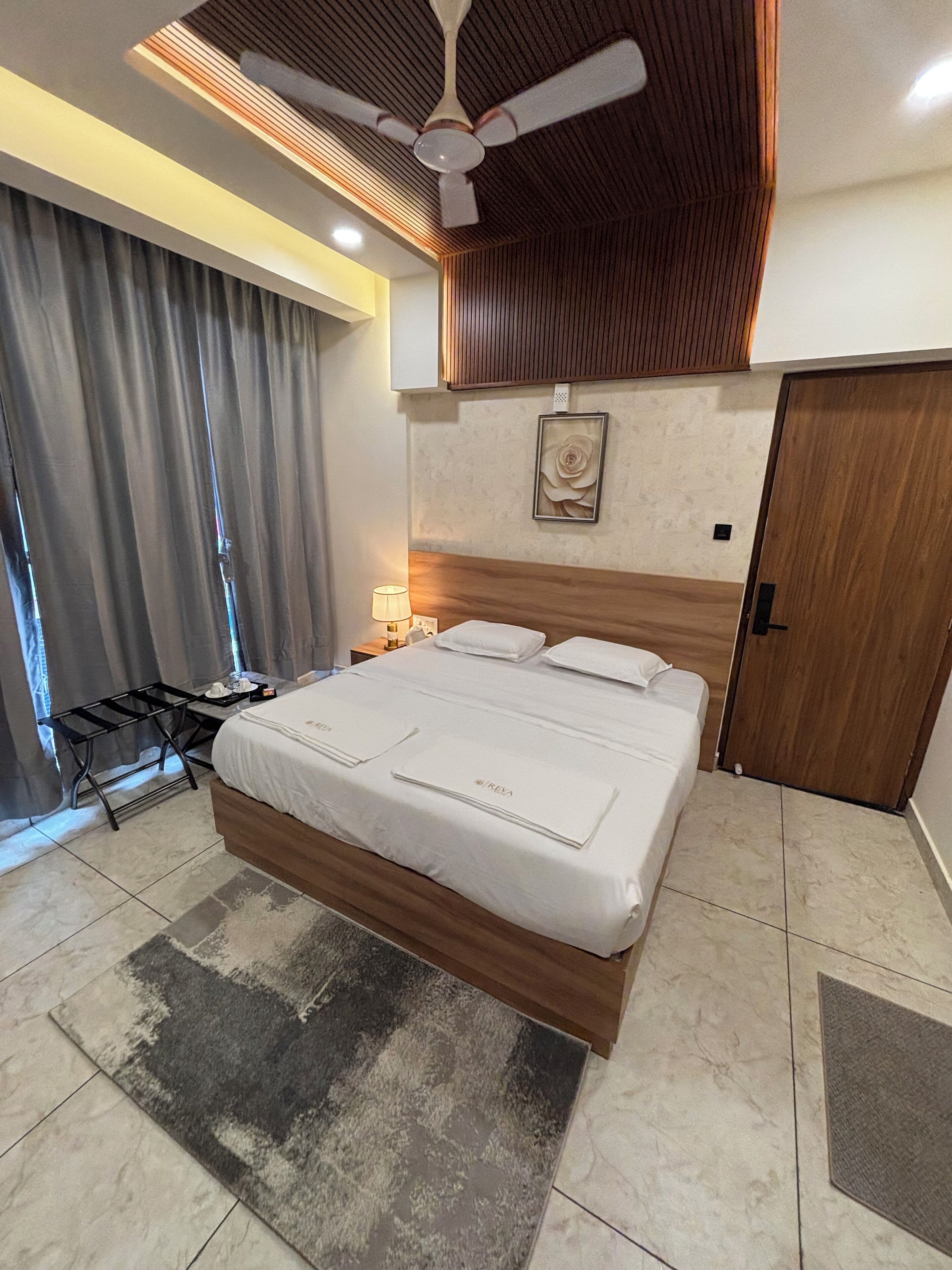 Deluxe Double Room | Free WiFi