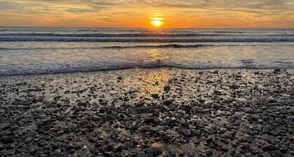 Maison de charme à Oléron avec 2 vélos et jolie cheminée!