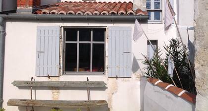 Charming house in Oléron with 2 bikes and lovely fireplace!