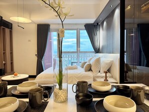 1 habitación, tabla de planchar con plancha, wifi y ropa de cama
