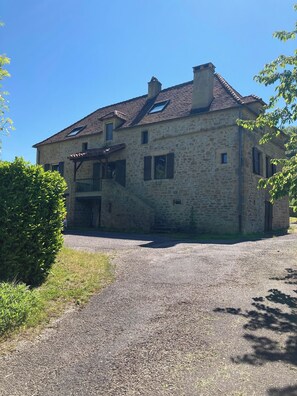 Exterior - Country house in the heart of the Lot (Autoire) (Autoire)