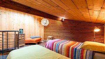 2 Schlafzimmer, BĂŒgeleisen/BĂŒgelbrett, WLAN, BettwĂ€sche