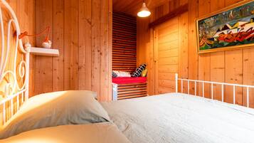 2 chambres, fer et planche Ă  repasser, Wi-Fi, draps fournis