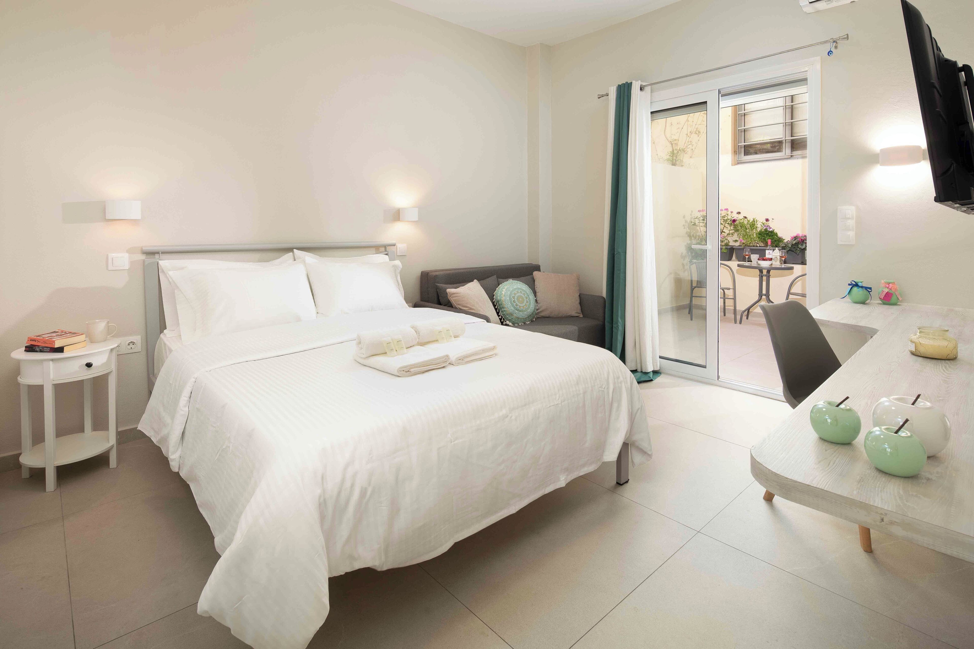 1 dormitorio, tabla de planchar con plancha, Internet y ropa de cama