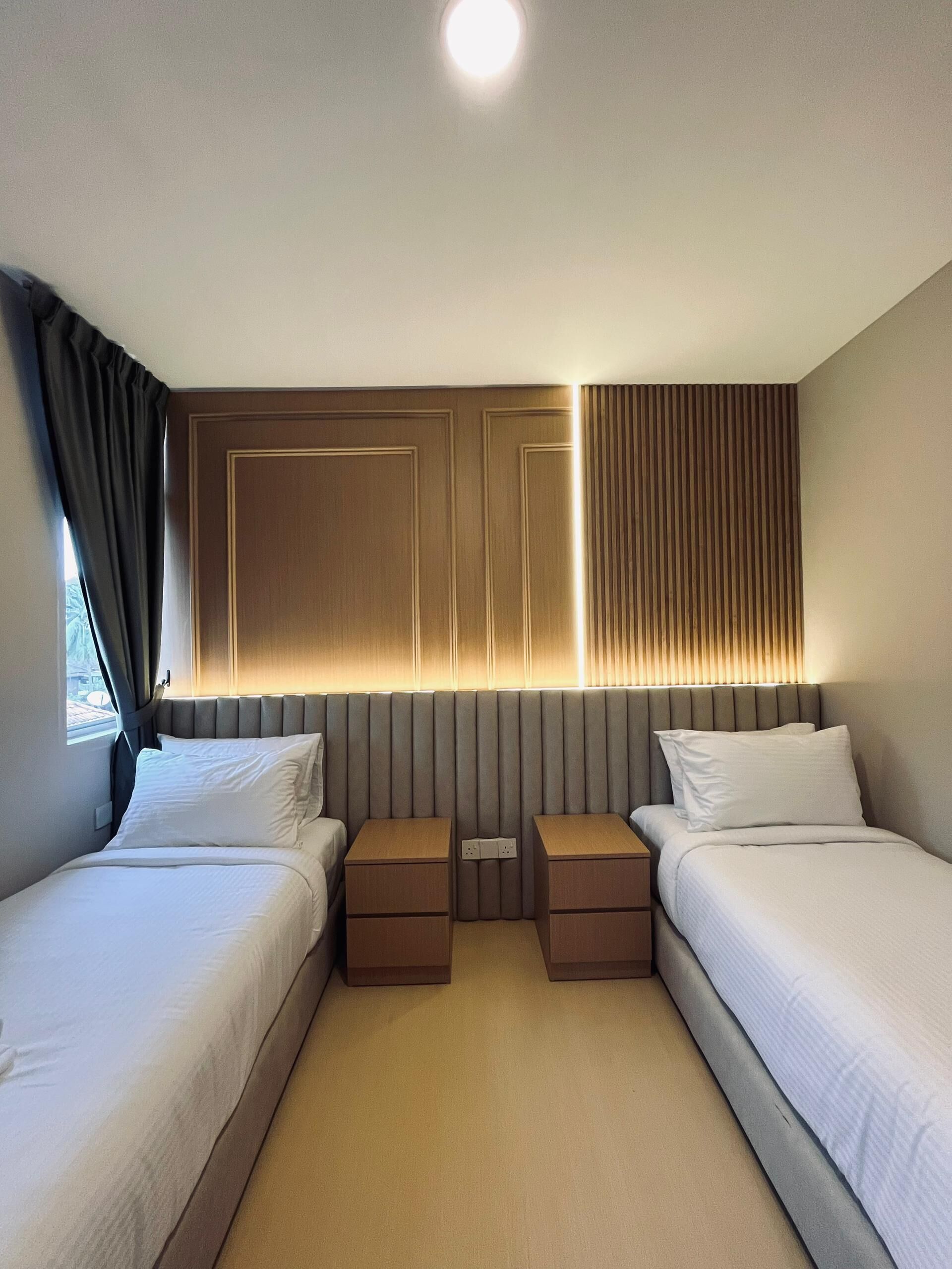 비즈니스 트윈룸, 침실 2개 | 암막 커튼, 다리미/다리미판, 무료 WiFi