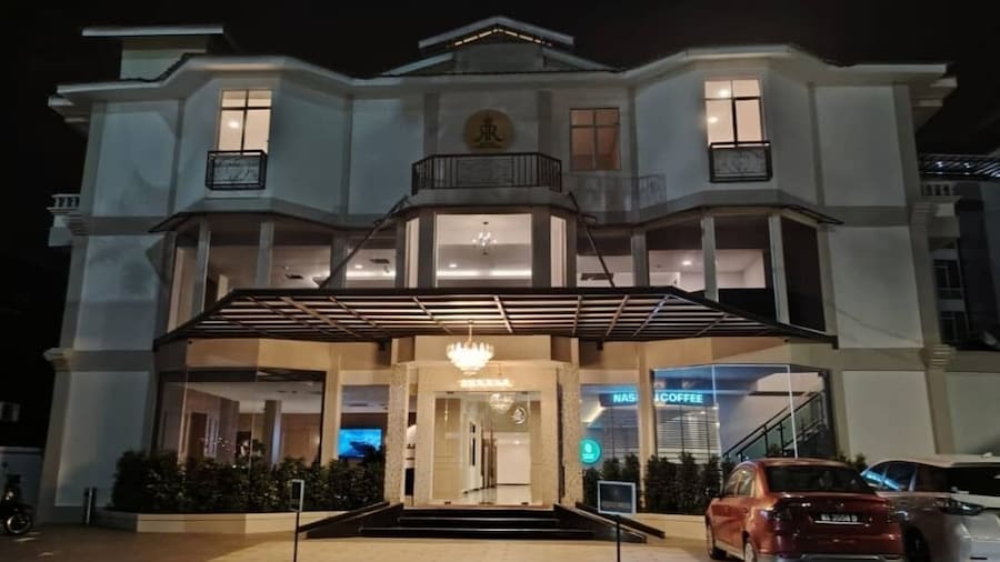 Royal Guest House RGH