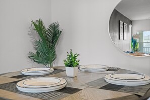 Apartment | Dining room - Upscale King 2BR Suite Mins to Charlotte (Charlotte)