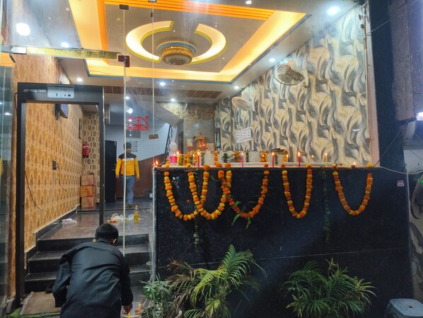 Reception - The Grace b&B (New Delhi)