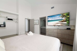 3 bedrooms, iron/ironing board, travel crib, WiFi