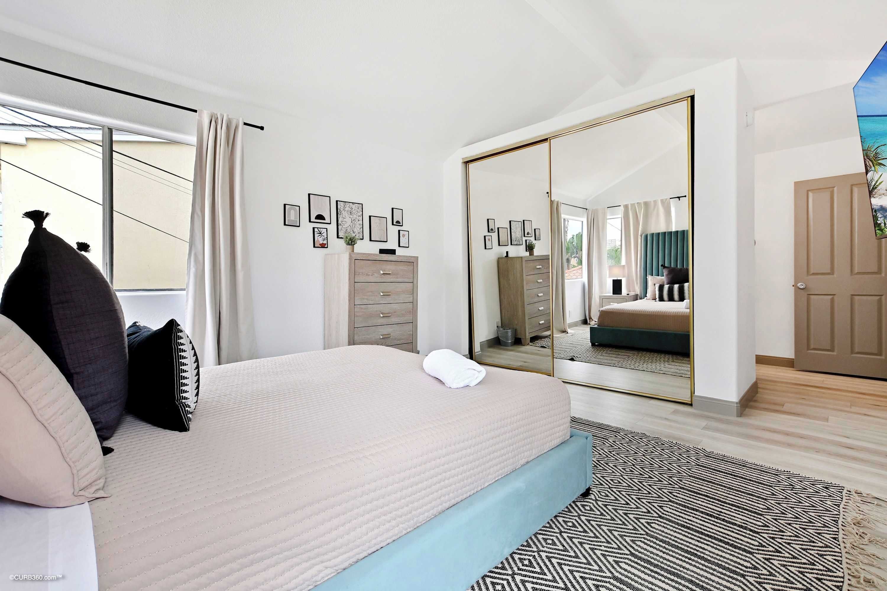 3 bedrooms, iron/ironing board, travel crib, WiFi