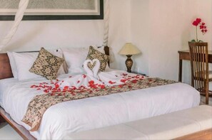 2 bedrooms, WiFi, bed sheets - Delightful 2BR Villa | Private Pool | Ubud Central (Ubud)