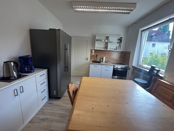 Microondas, horno y parrilla de estufa