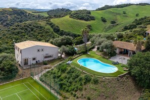 Exterior - Villa 'Roberta with Big Private Pool' with Sea View, Wi-Fi and Air Conditioning (Tergu)
