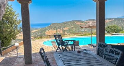 Villa 'Roberta with Big Private Pool' with Sea View, Wi-Fi and Air Conditioning