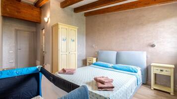 3 camere, ferro/asse da stiro, Wi-Fi, lenzuola