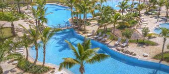 Enjoy Cap Cana Beach In Comfortable Marina Condo