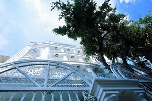 واجهة المنشأة